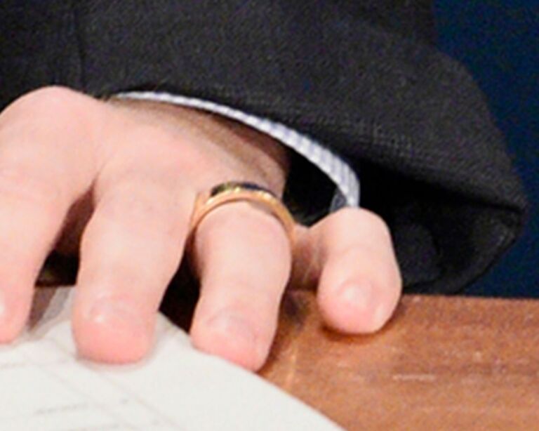 colin jost wedding band