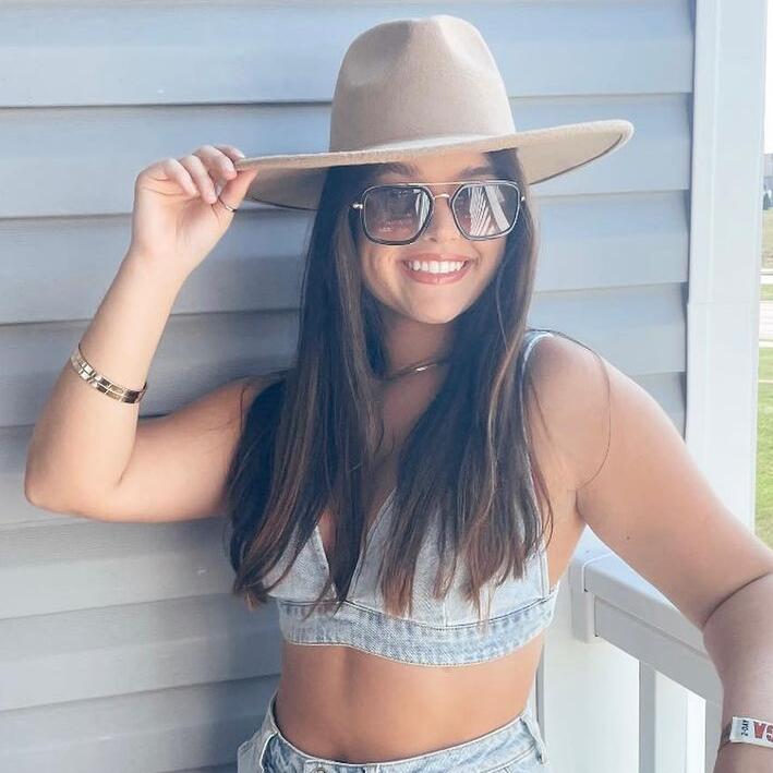 Carlee Potter/West