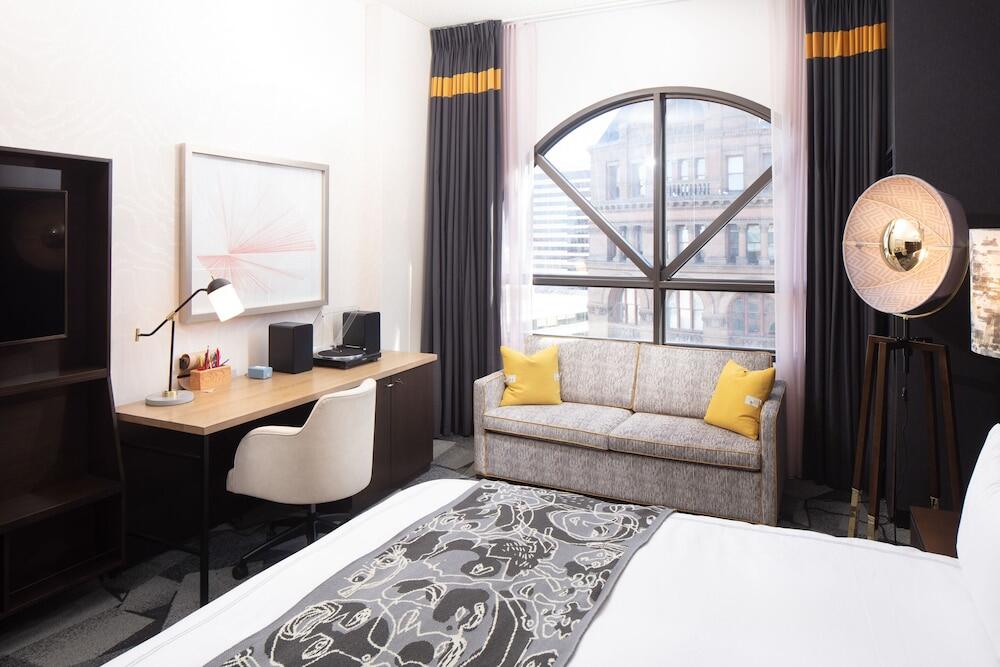 Picture of Saint Kate - The Arts Hotel