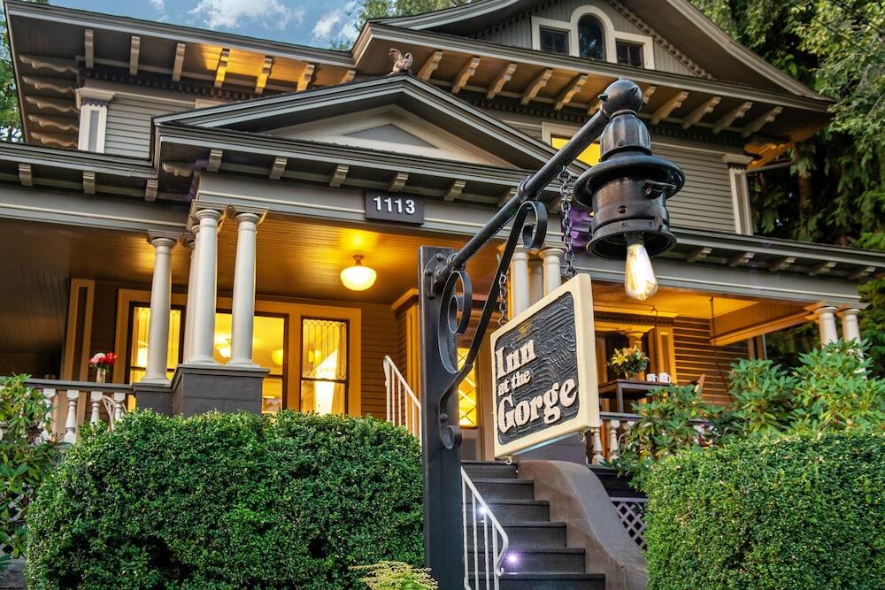 Picture of Inn at the Gorge