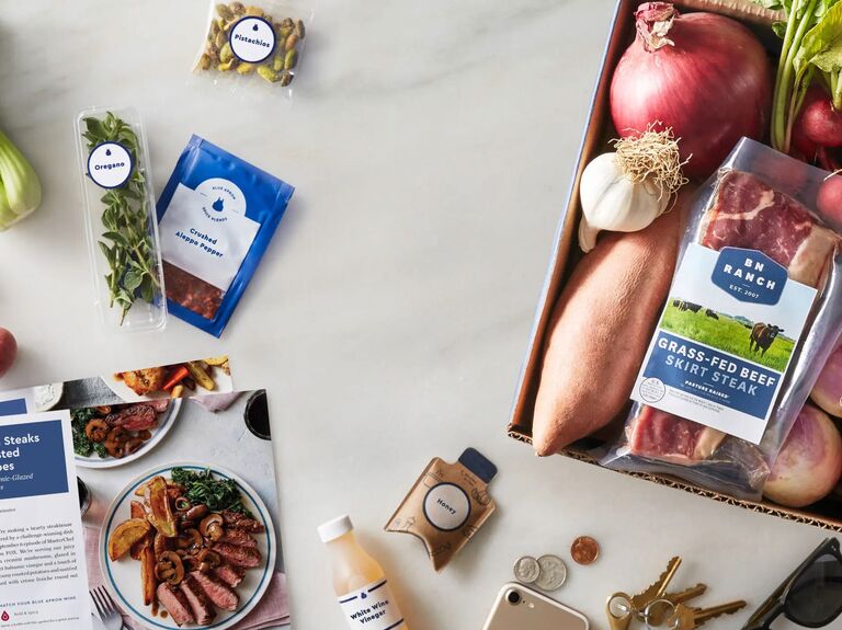 Blue Apron meal delivery service gift for wife