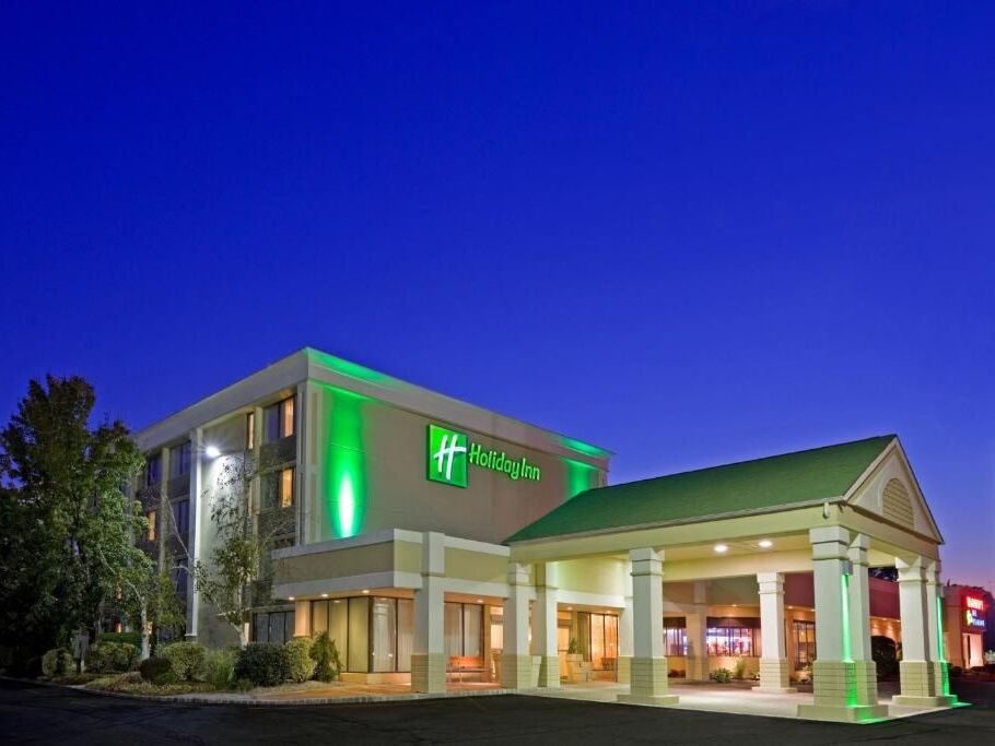 Picture of Holiday Inn & Suites Parsippany Fairfield, an IHG Hotel