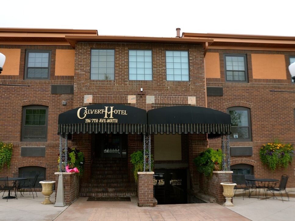 Picture of Calvert Hotel