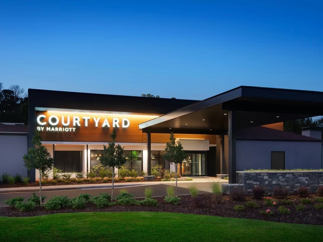 Picture of Courtyard by Marriott Birmingham Homewood