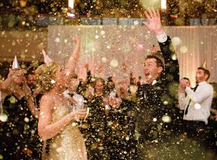 When Kate Fortney (29 and a boutique owner) and Chris Horne (31 and a self-employed ticket broker) visited the Renaissance Cleveland Hotel in Clevelan