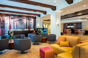 Picture of Courtyard by Marriott Anaheim Theme Park Entrance
