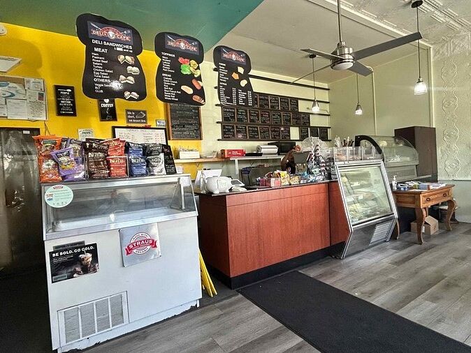 Picture of Tomales Deli & Cafe