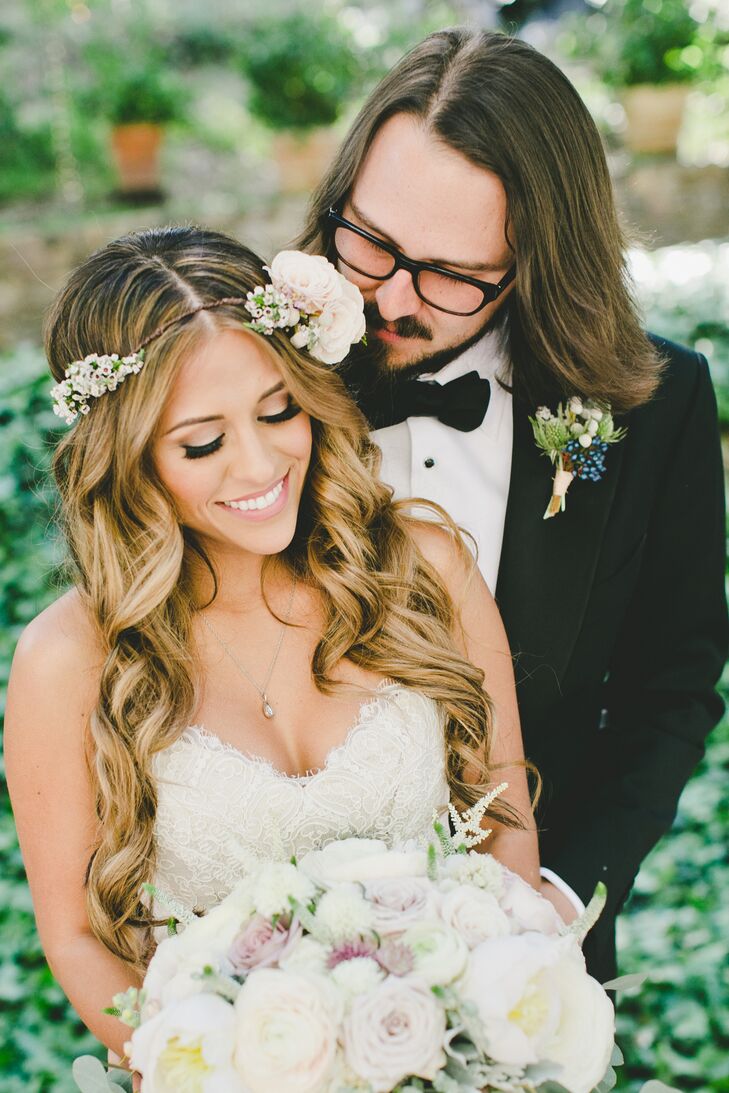 Since they both worked in creative fields, Marisa Newacheck (31 and an artist) and Kyle Newacheck (31 and a director) wanted to make sure the visuals 