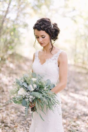 Loose-Braid Bridal Hairstyle
