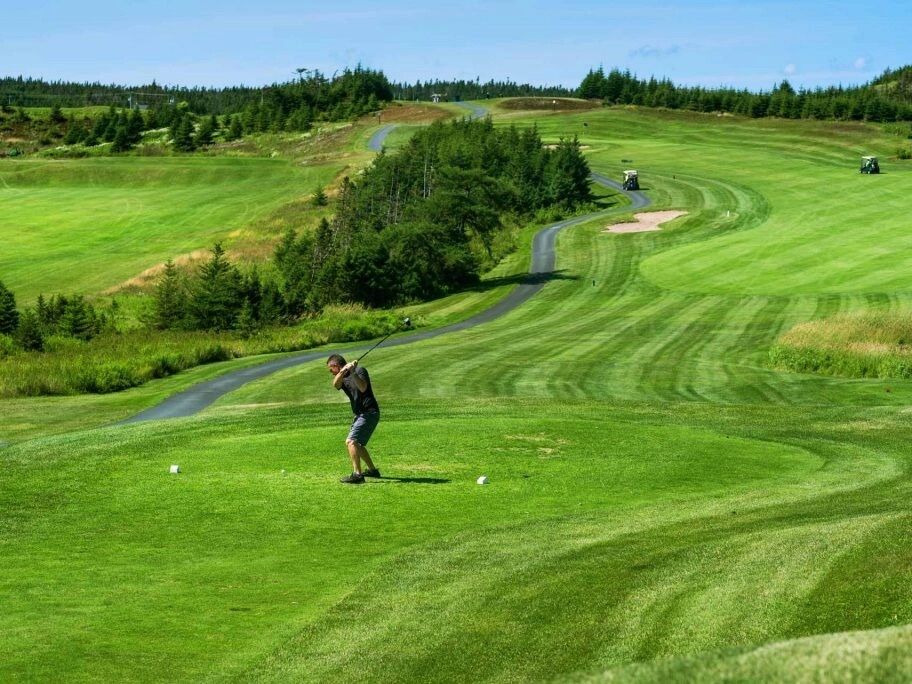 Picture of GOLFING