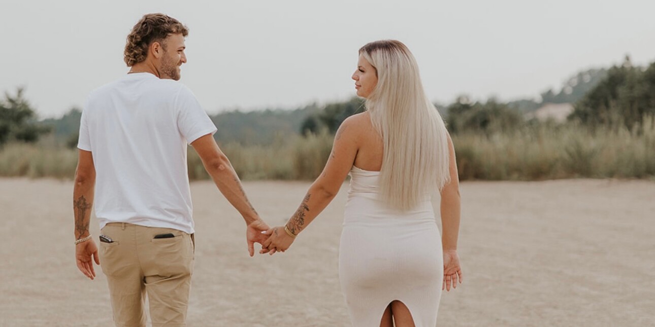 Vanessa & James Home Page Banner