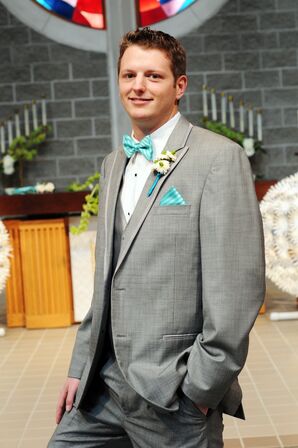 Groom in Gray Suit with Turquoise Accents