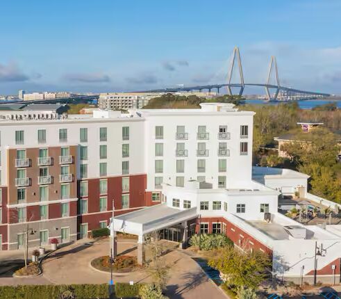 Picture of Hilton Garden Inn Charleston / Mt. Pleasant