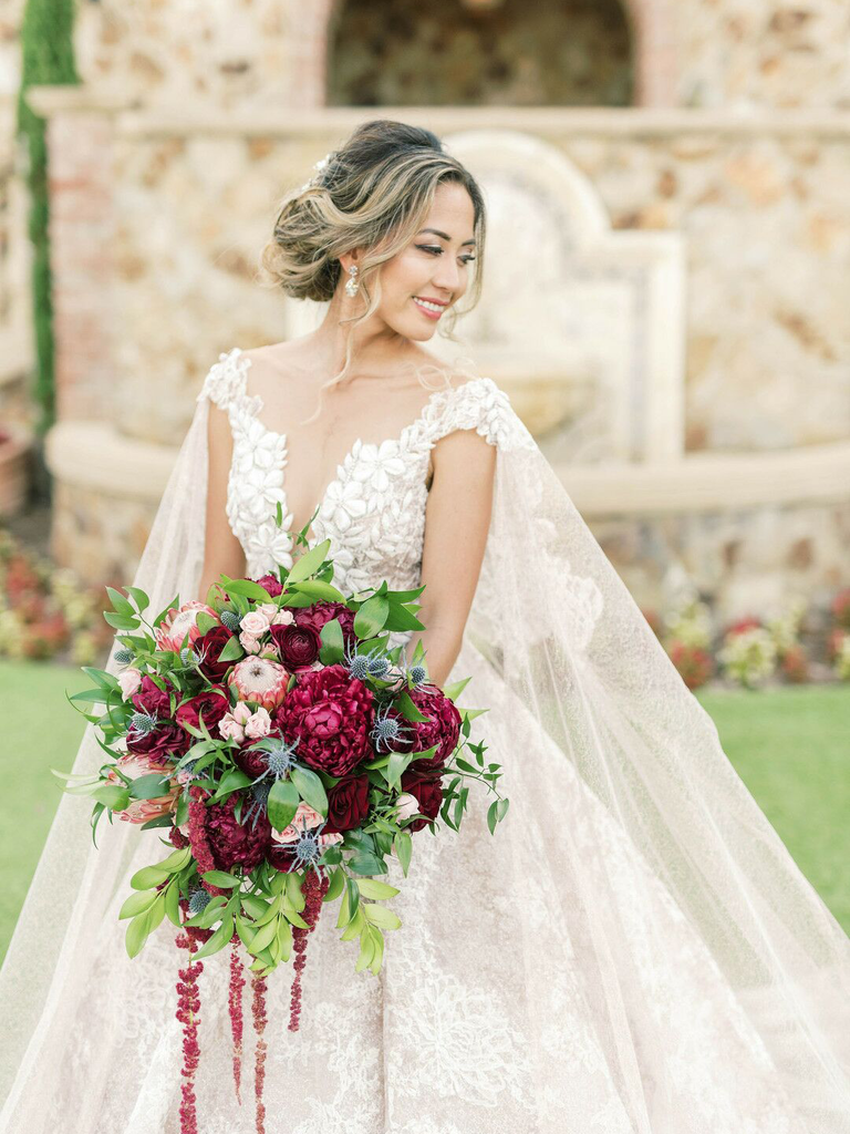 33 Country Wedding Hairstyles You'll Want to Screenshot Immediately