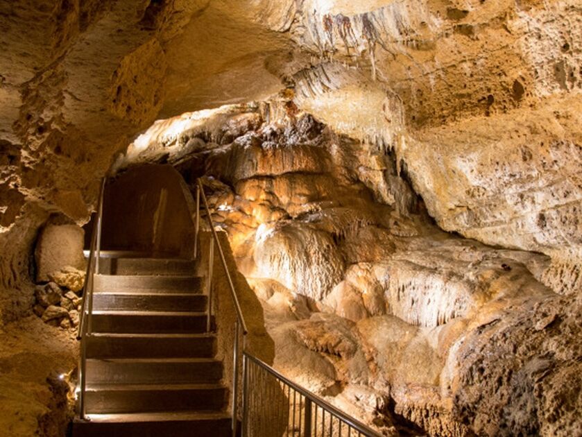Picture of Cave of the Mounds