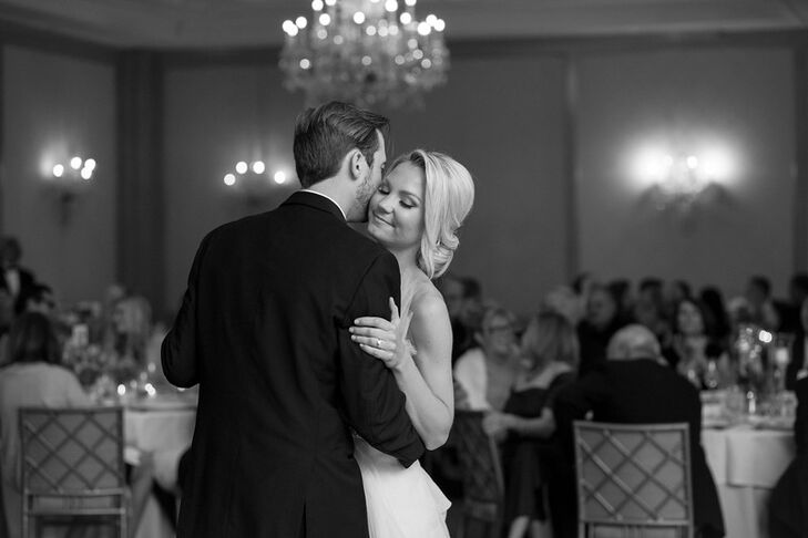 The couple danced to Ed Sheeran's "Thinking Out Loud."