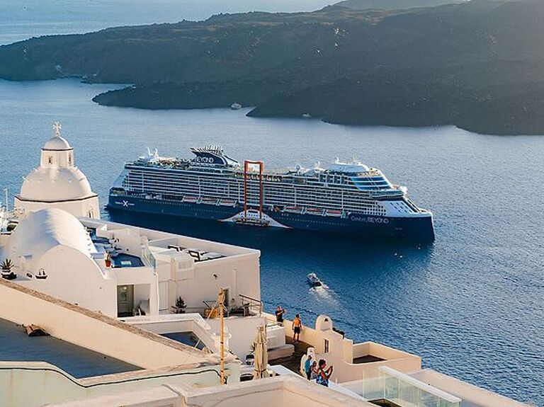 Celebrity Cruises gift for wife