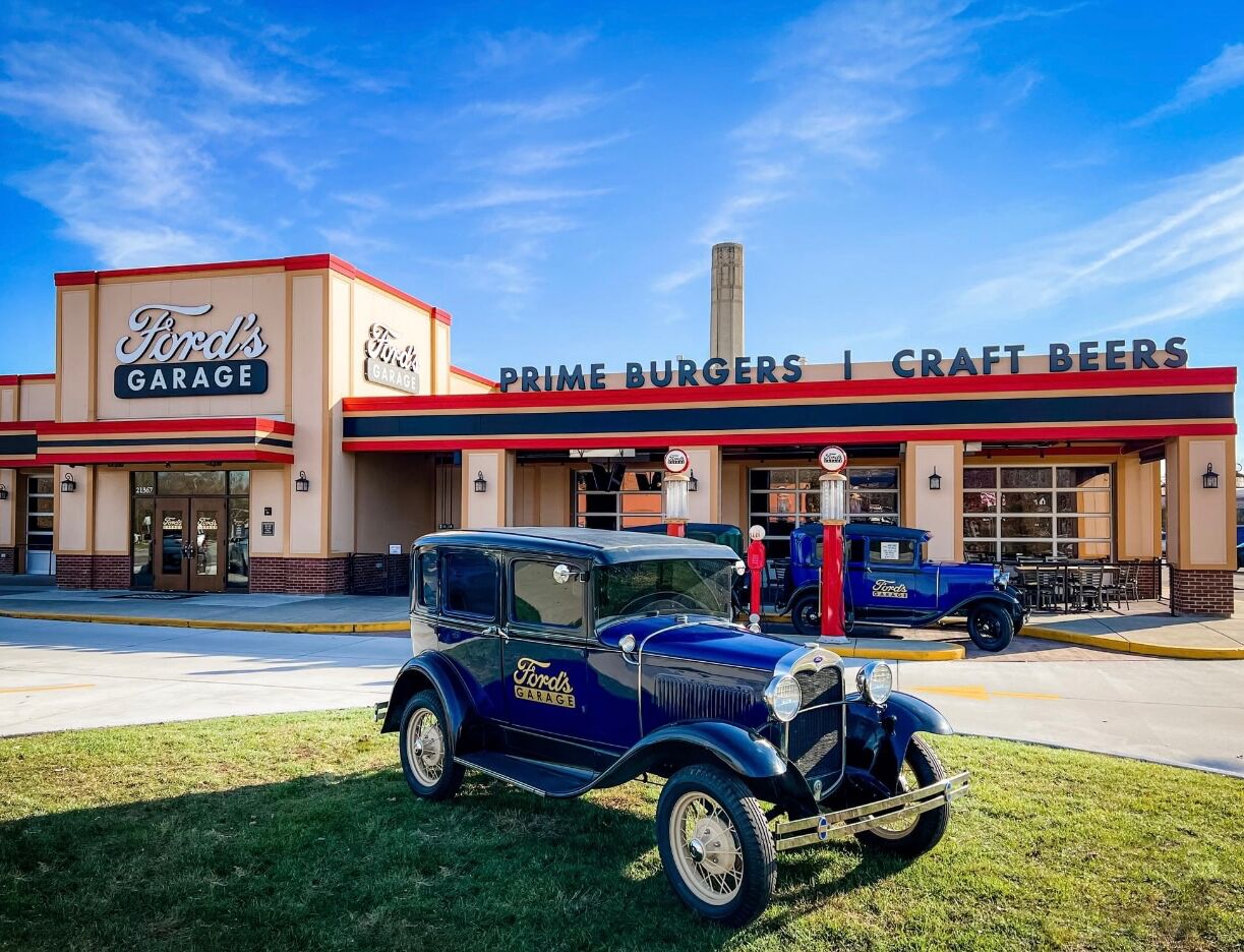 Picture of Ford's Garage