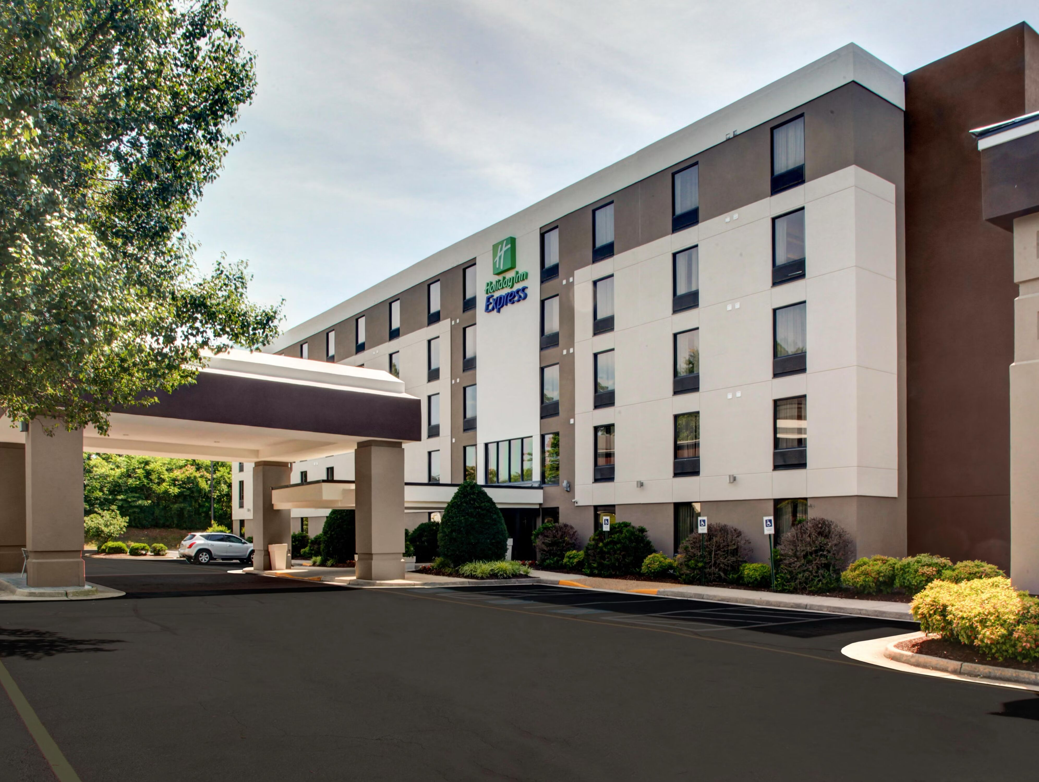 Picture of Holiday Inn Express - Mechanicsville
