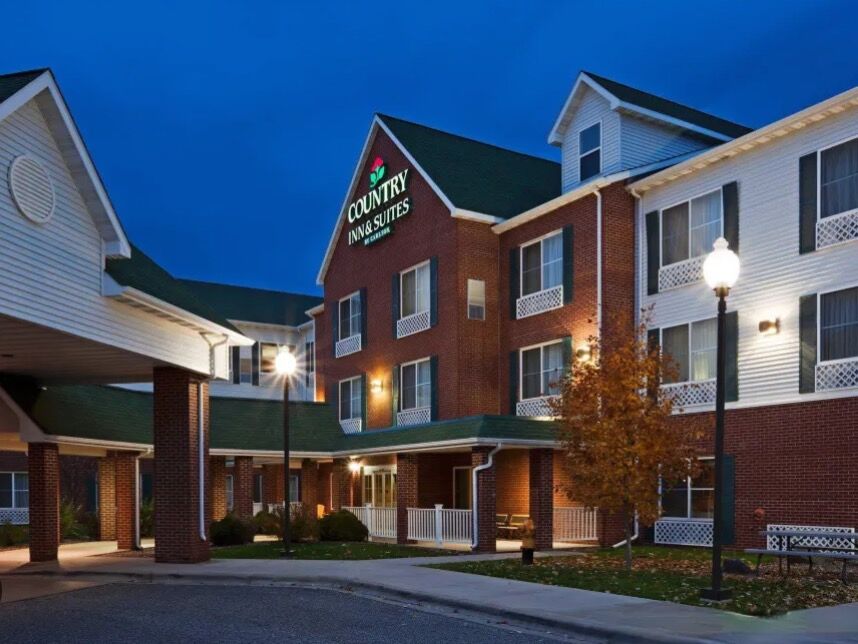 Picture of Country Inn & Suites by Radisson, Duluth North, MN