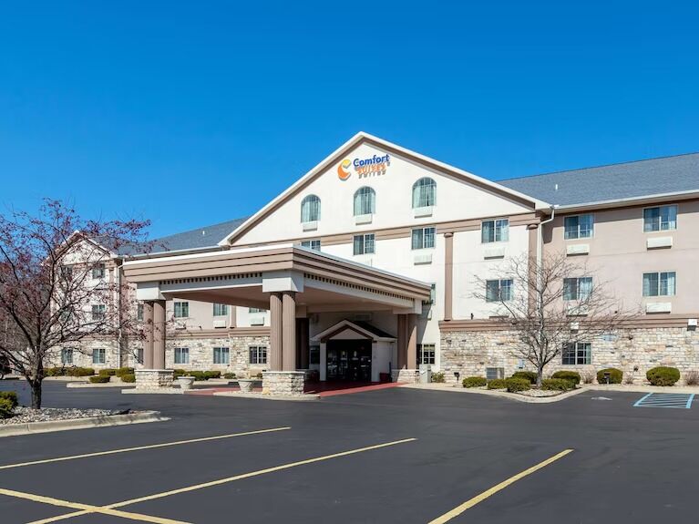 Picture of Comfort Suites Stevensville - St. Joseph