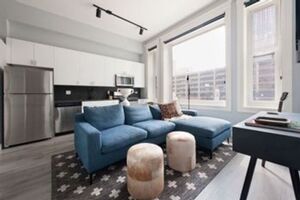 Picture of The Plymouth Premier 3BR Suites by Sonder