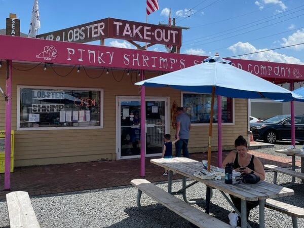 Picture of Pinky Shrimp's Seafood Company