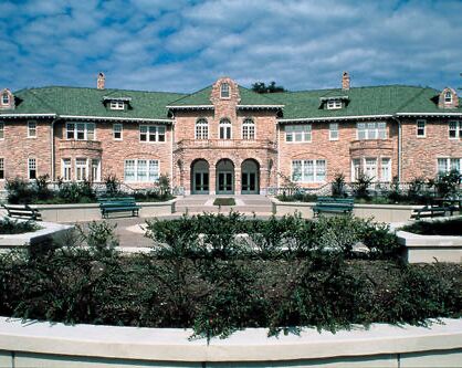 Picture of The Pink Palace Museum & Planetarium