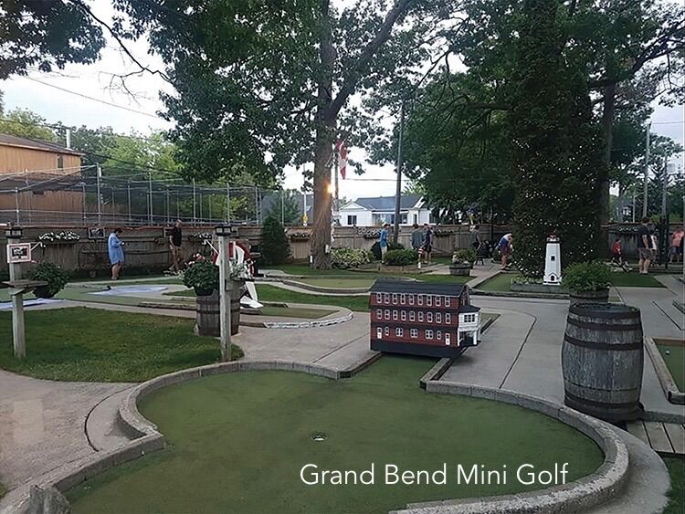 Picture of Grand Bend Mini Golf