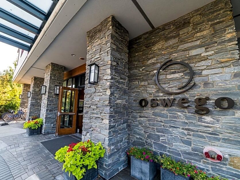 Picture of The Oswego Hotel