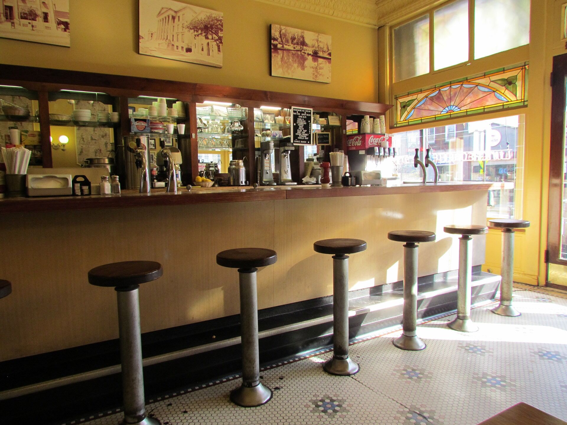 Picture of Star Confectionery Store