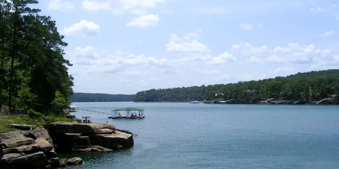Picture of Lewis Smith Lake