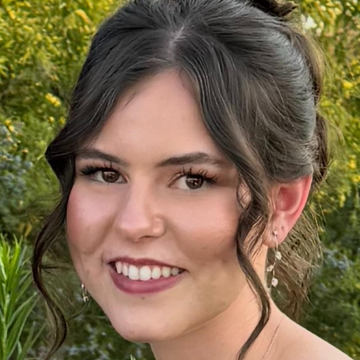 Halle Courtney