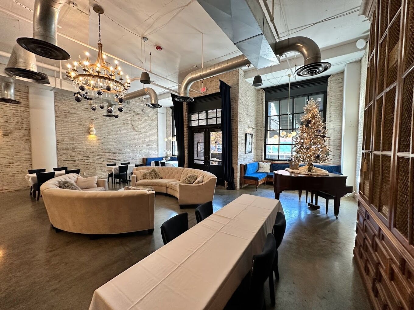 Picture of Metropolitan Steak & Seafood