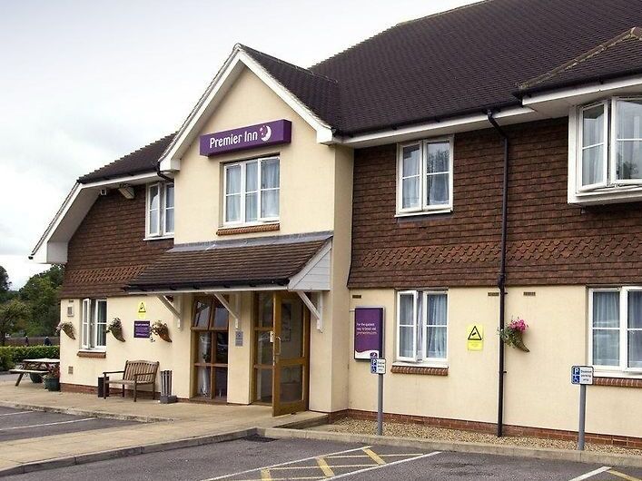 Picture of Premier Inn East Grinstead hotel