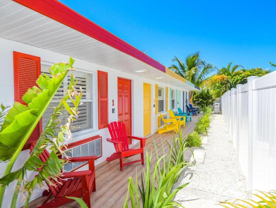 Picture of Captain's Quarters 