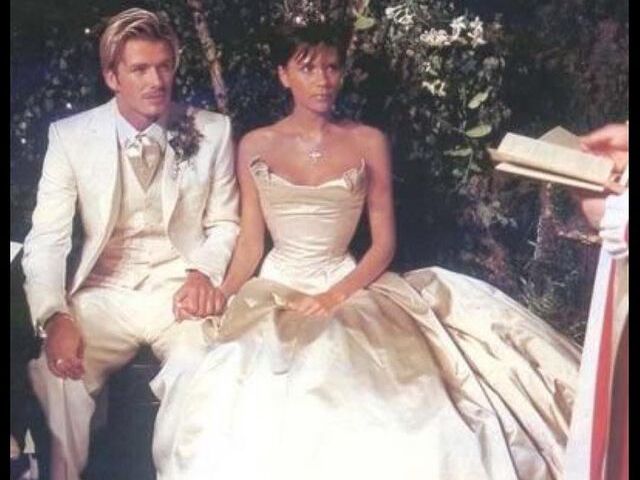 Victoria & David Beckham in their wedding day