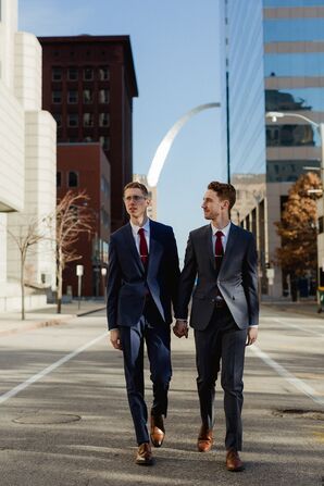Grooms With St. Louis Gateway Arch in Background