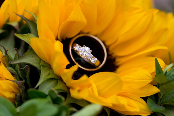 Round Engagement Ring in Sunflower