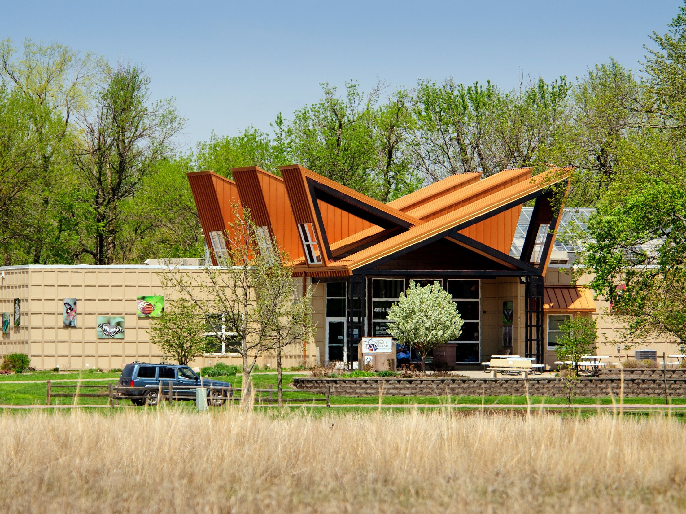 Picture of Butterfly House & Aquarium