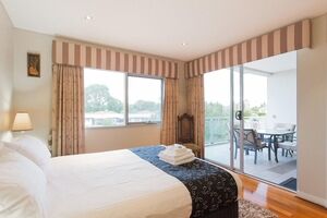 Picture of Spinnakers by Rockingham Apartments