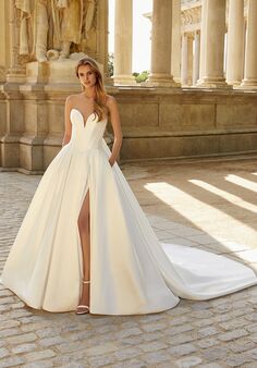 ÉLYSÉE Atelier Versailles Ball Gown Wedding Dress