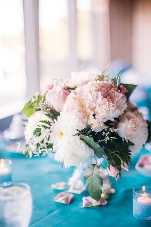 Hydrangea and Rose Centerpieces