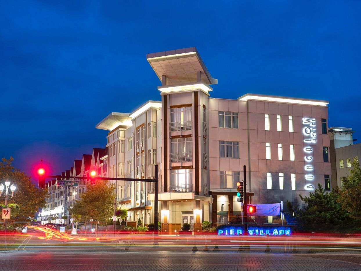 Picture of Bungalow Hotel