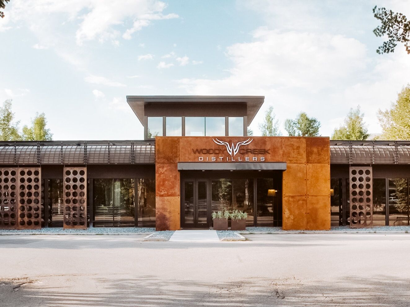 Picture of Woody Creek Tavern