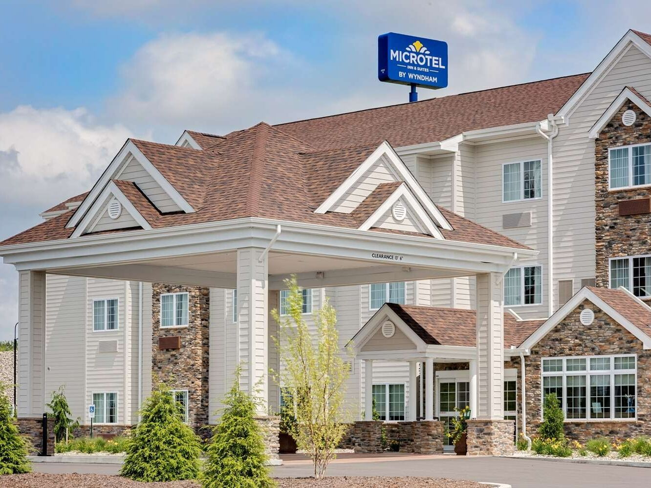 Picture of Microtel Inn & Suites by Wyndham Clarion