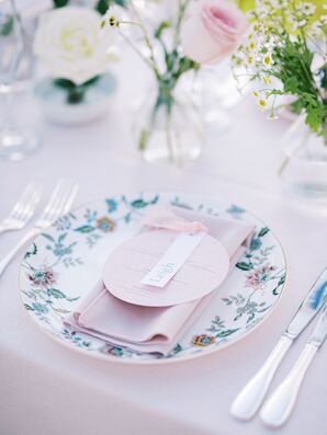 Garden-Inspired Place Settling With Floral Plate and Pink Napkin
