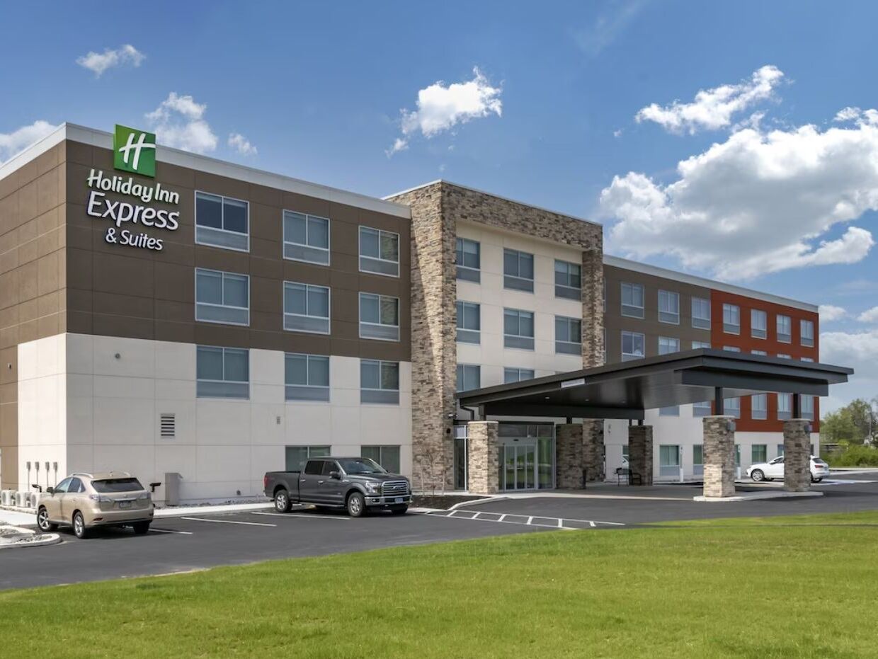 Picture of Holiday Inn Express & Suites Lancaster - Mount Joy, an IHG Hotel