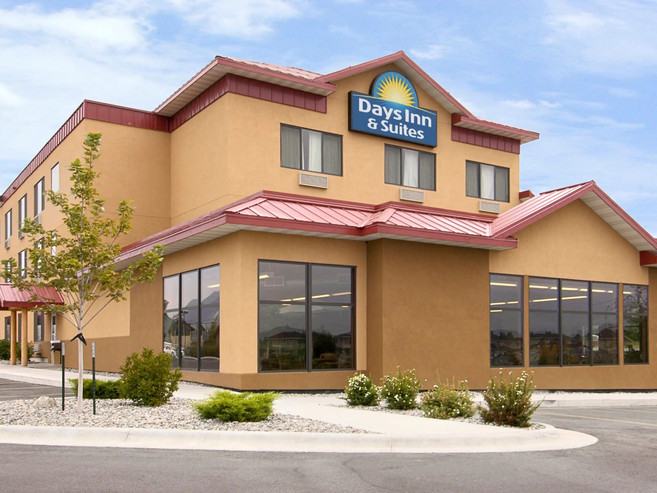 Picture of Days Inn & Suites by Wyndham Bozeman