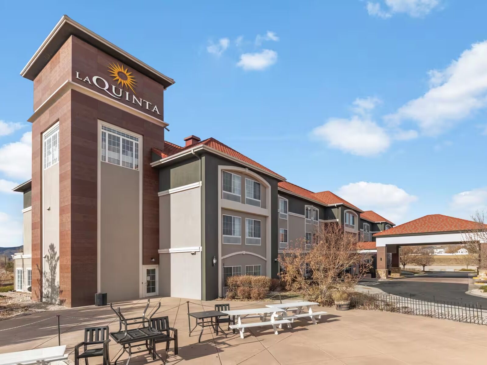 Picture of La Quinta Inn & Suites by Wyndham Loveland